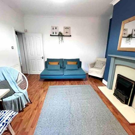 Gorgeous Spacious 2 Bedroom Home 10 Mins To City Гейтсхед Экстерьер фото