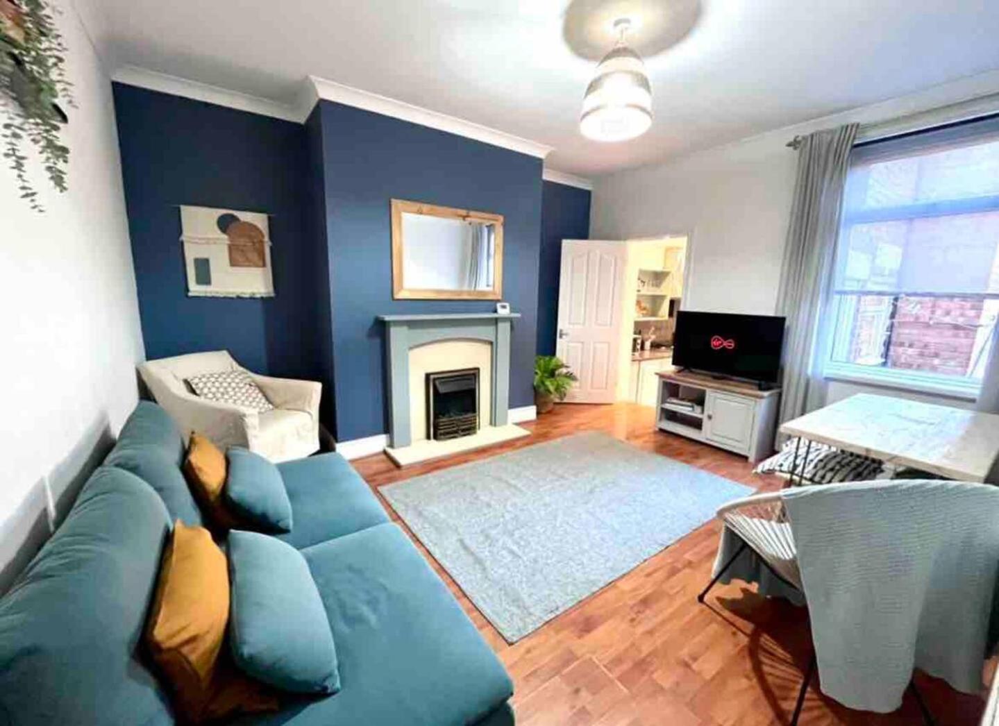 Gorgeous Spacious 2 Bedroom Home 10 Mins To City Гейтсхед Экстерьер фото