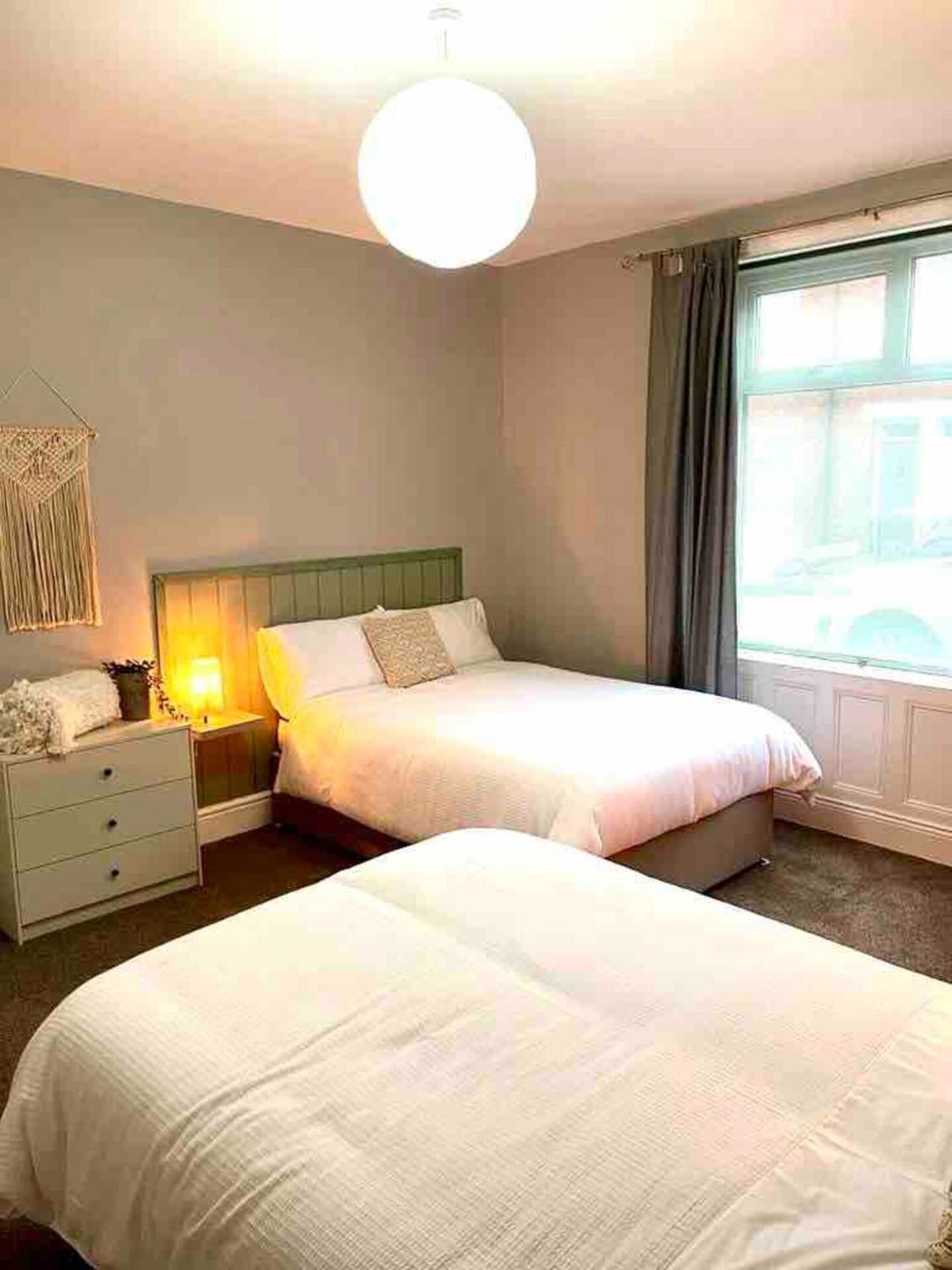 Gorgeous Spacious 2 Bedroom Home 10 Mins To City Гейтсхед Экстерьер фото