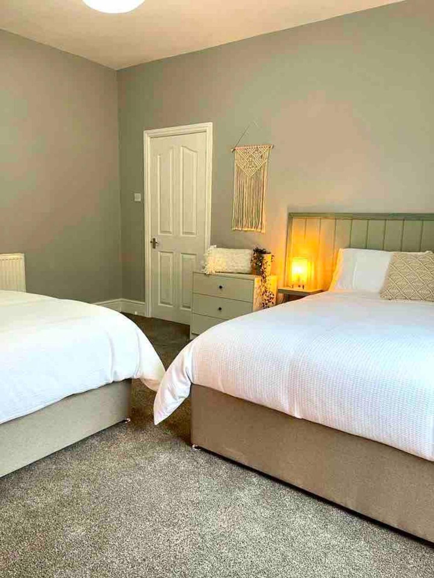 Gorgeous Spacious 2 Bedroom Home 10 Mins To City Гейтсхед Экстерьер фото